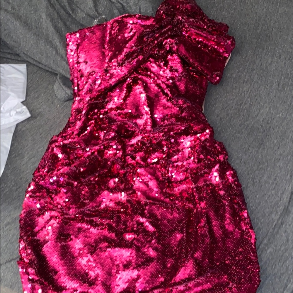 PINK STRAPLESS SEQUINNED DRESS “HOUSE OF CB “